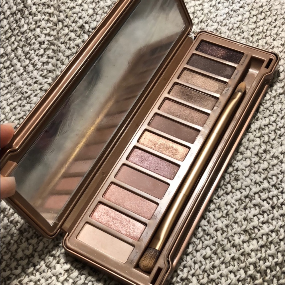 Urban Decay Naked 3 Eyeshadow pallete